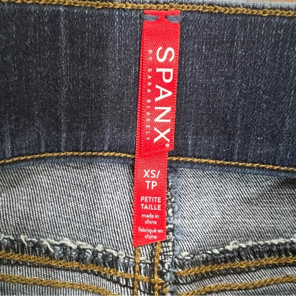 Spanx Distressed Skinny Jeans Medium Wash Size XS Petite - Picture 4 of 8